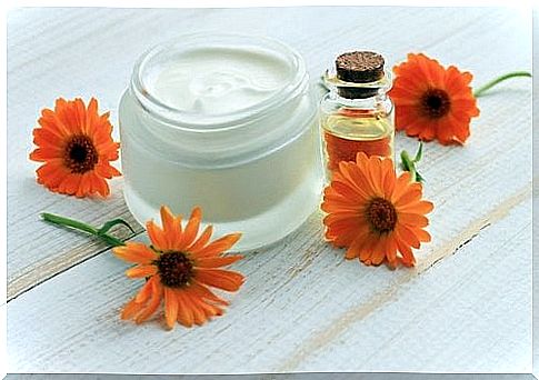 Calendula petal cream to treat calluses on the skin