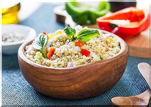 Mixed salad with quinoa