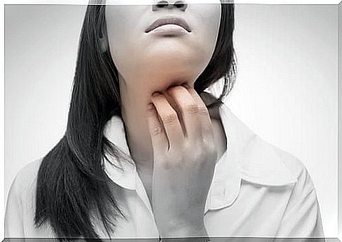 4 Natural Remedies for Itchy Throat