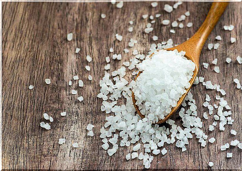 Avoid consuming salt to reduce bags