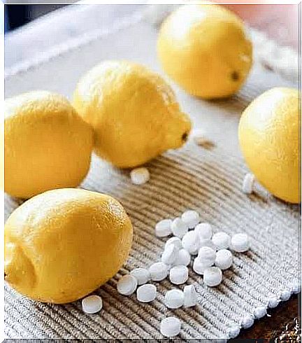 lemon-and-aspirin-homemade medicine