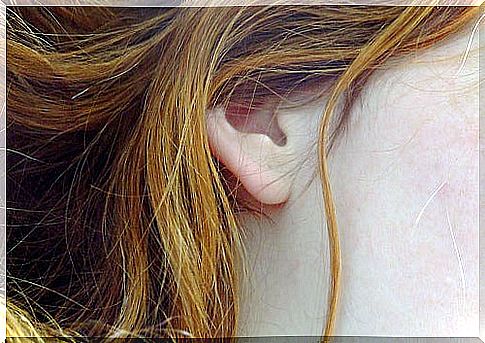 Home-remedies-to-treat-ear-pain